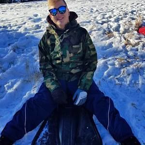 Meet your Posher, Bradley